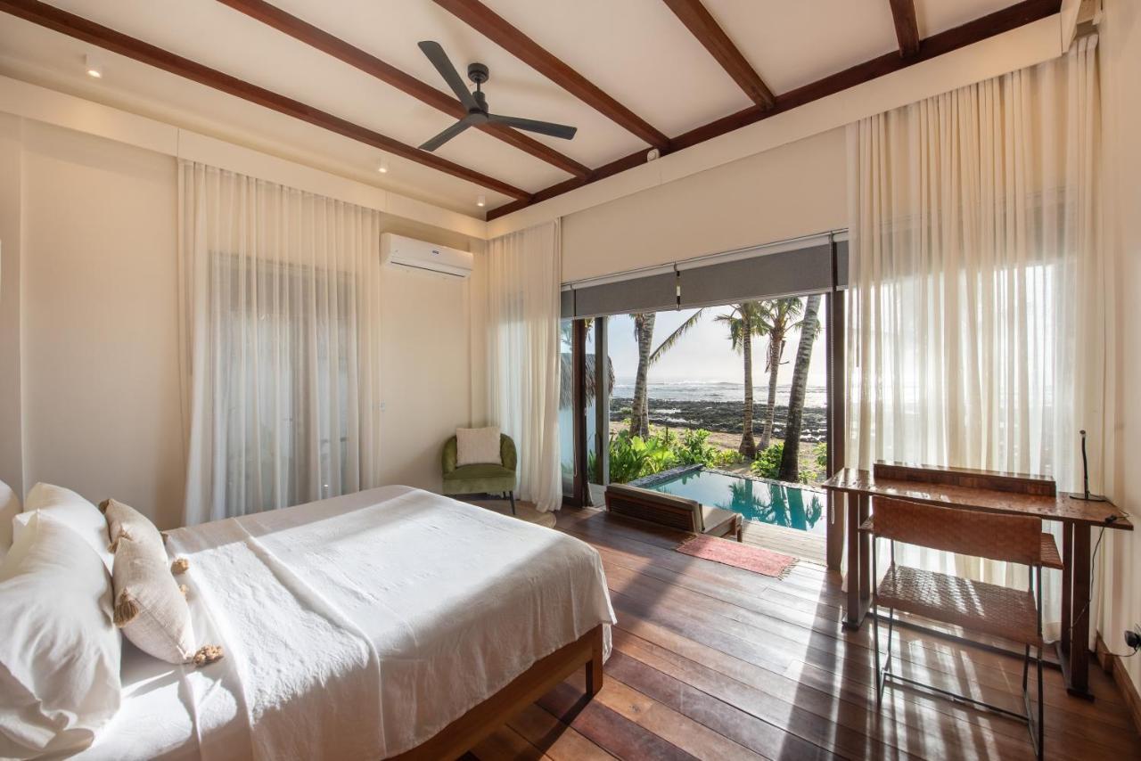 L'Osteria Luxe Beachfront B&B ゼネラル・ルナ エクステリア 写真