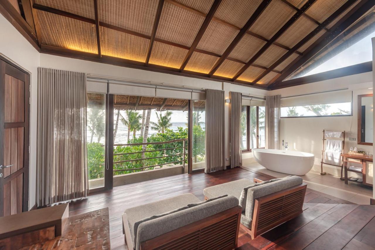 L'Osteria Luxe Beachfront B&B ゼネラル・ルナ エクステリア 写真