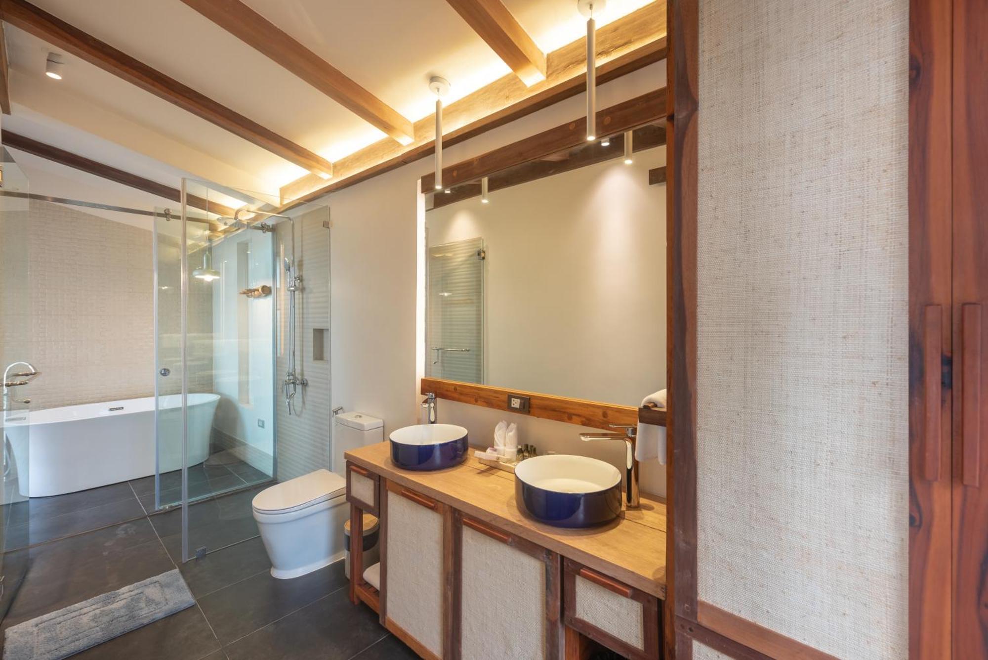 L'Osteria Luxe Beachfront B&B ゼネラル・ルナ エクステリア 写真