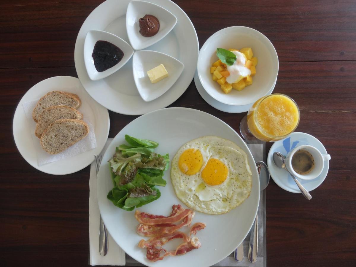 L'Osteria Luxe Beachfront B&B ゼネラル・ルナ エクステリア 写真